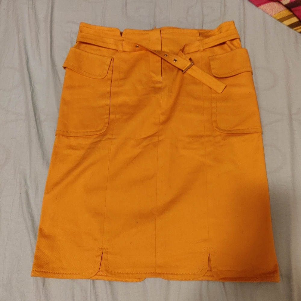 Belted Yellow Knee Length Skirt with Pockets